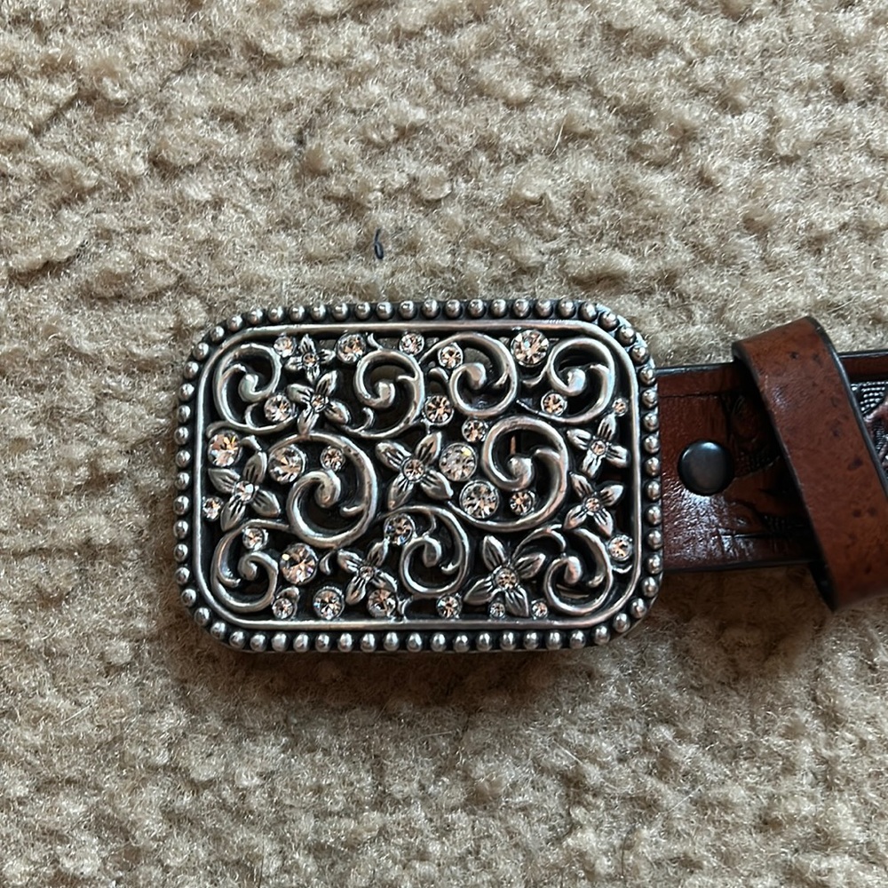 Artist belt